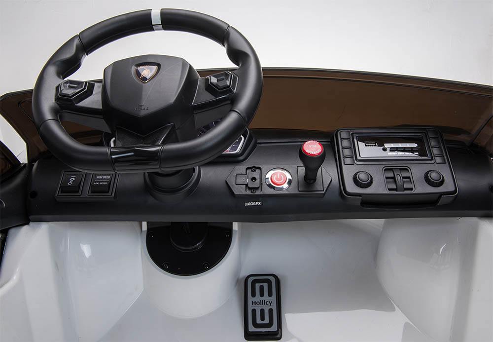 Children's Electric Cars Four-Wheel Ride on Car