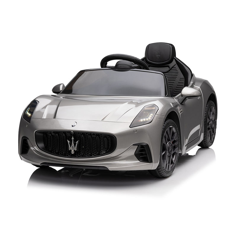 Maserati sous licence en voiture